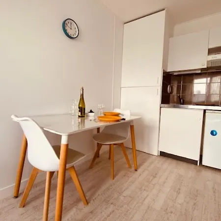 Cosy 5 Min To The Center Of La Rochelle Apartment *